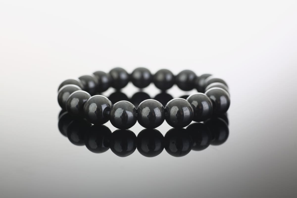 磁気治療器ネックレスとは？選び方や注意点をご紹介 オールジュエリー メディアブログ